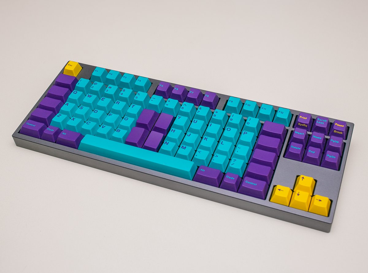 8XBW+Skeletor.png?auto=format&